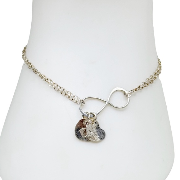 sterling silver DV heart charm bracelet - Picture 1 of 6